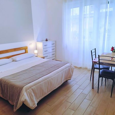 B&B Vento Aureo Rooms มิลาซโซ ภายนอก รูปภาพ