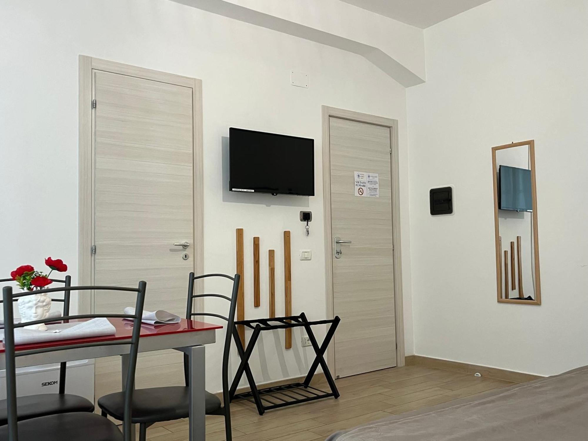 B&B Vento Aureo Rooms มิลาซโซ ภายนอก รูปภาพ