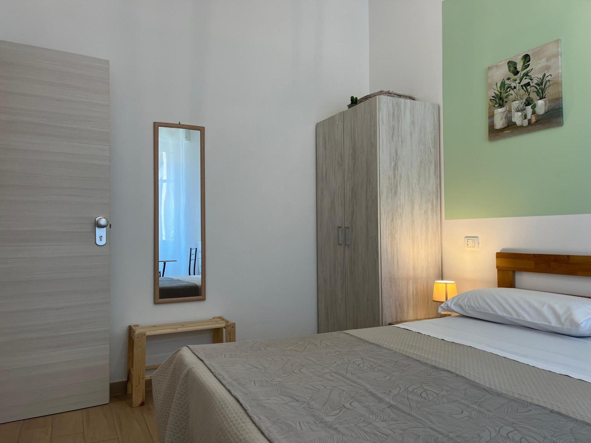 B&B Vento Aureo Rooms มิลาซโซ ภายนอก รูปภาพ