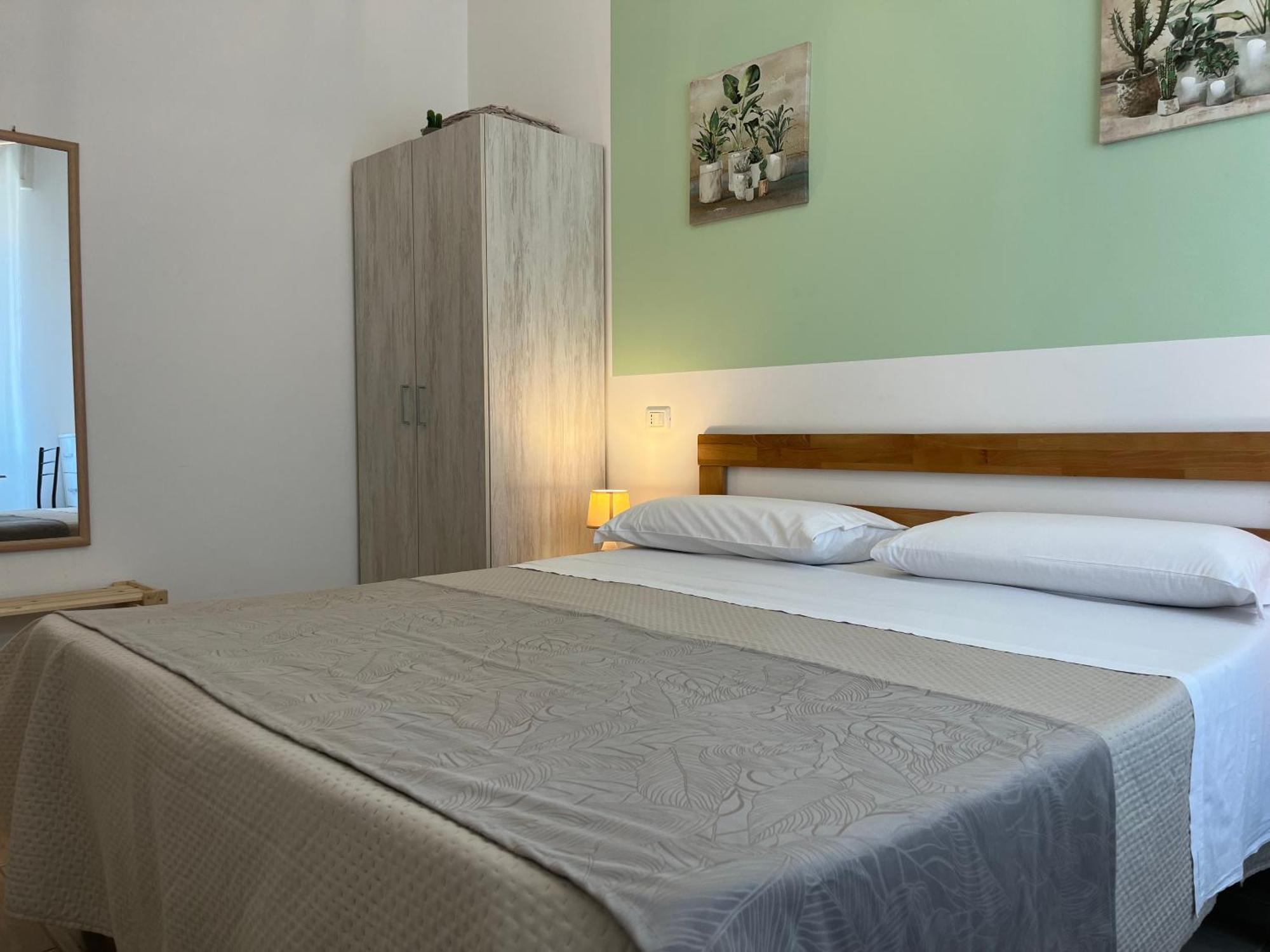 B&B Vento Aureo Rooms มิลาซโซ ภายนอก รูปภาพ